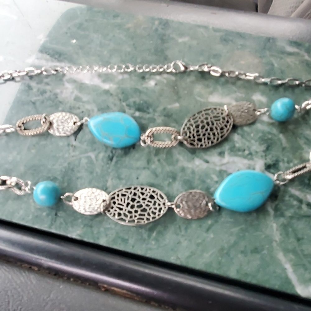 Tourquise & silver necklace